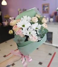 Букет милый в Ак-Довураке Букет цветов из: Хризантемы и Розы в Ак-Довураке