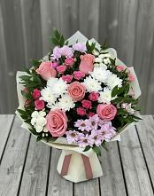 Букет цветов из:  Альстромерии, Гвоздики, Розы и Хризантемы в Ак-Довураке