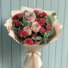 Букет цветов из:  Гвоздики и Розы в Ак-Довураке